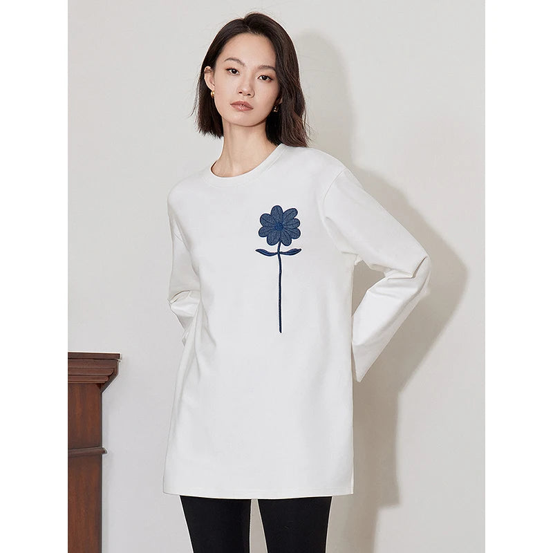 TOYOUTH Women Long Sleeve T-shirt 2024 Autumn and Winter New Denim Flower Embroidery Round Neck White T shirt Tops