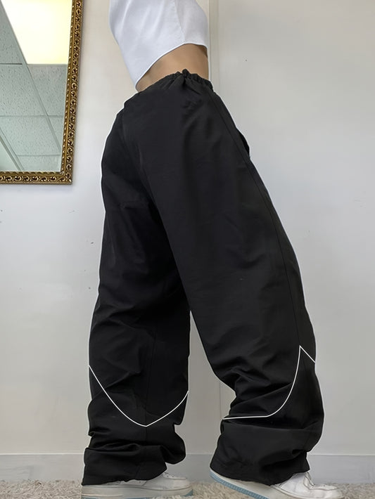 Relaxed Silhouette, Y2K-Inspired Oversized Black Sweatpants for Women - Baggy Boyfriend Fit, Drawstring Waist, Casual Joggers with Pockets